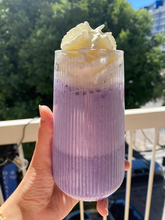 Comment faire un latte à la poudre d'Ube ? (recette facile et gourmande)